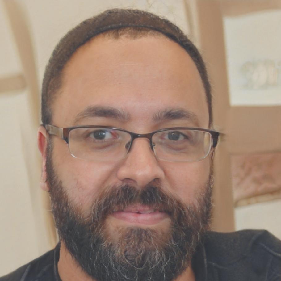 Marc Leroy, Spécialiste en Stratégies Budgétaires